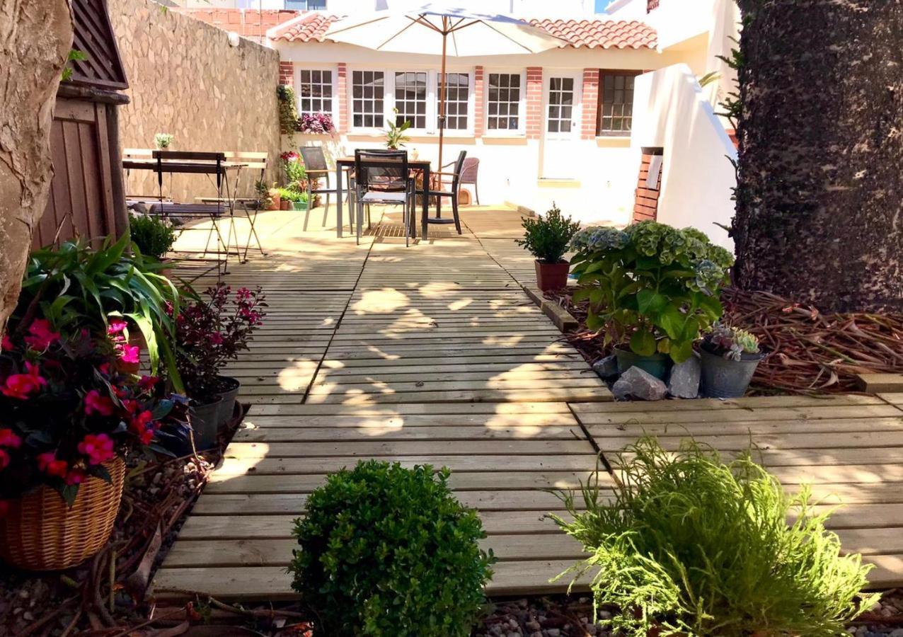 Casa Blanca Hostel Peniche Εξωτερικό φωτογραφία