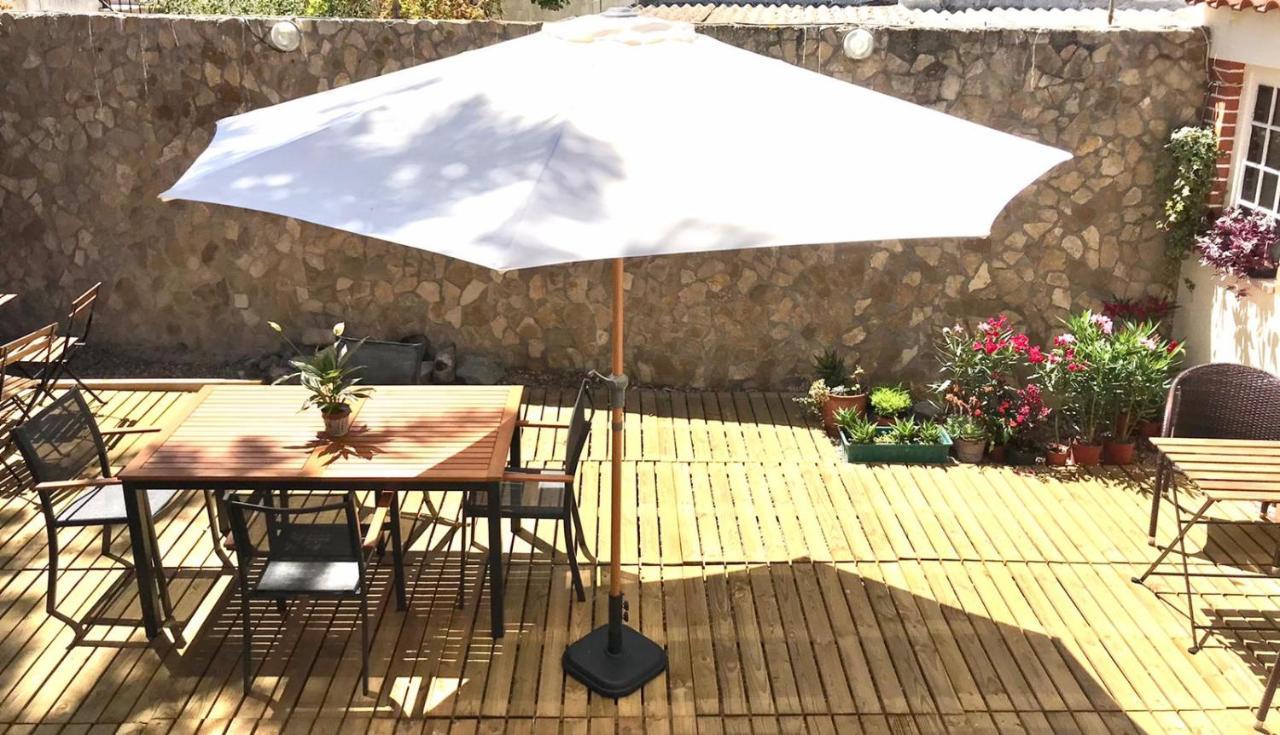 Casa Blanca Hostel Peniche Εξωτερικό φωτογραφία