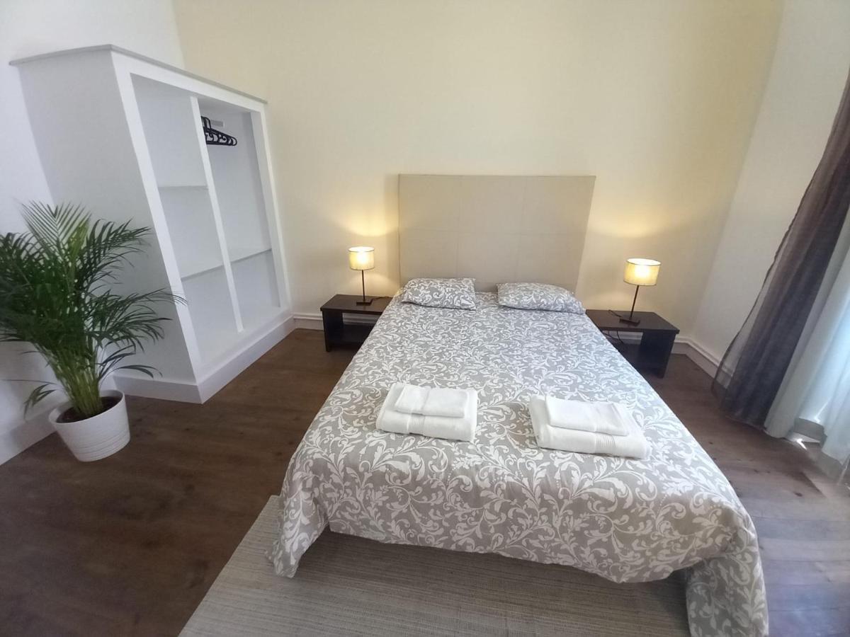 Casa Blanca Hostel Peniche Εξωτερικό φωτογραφία